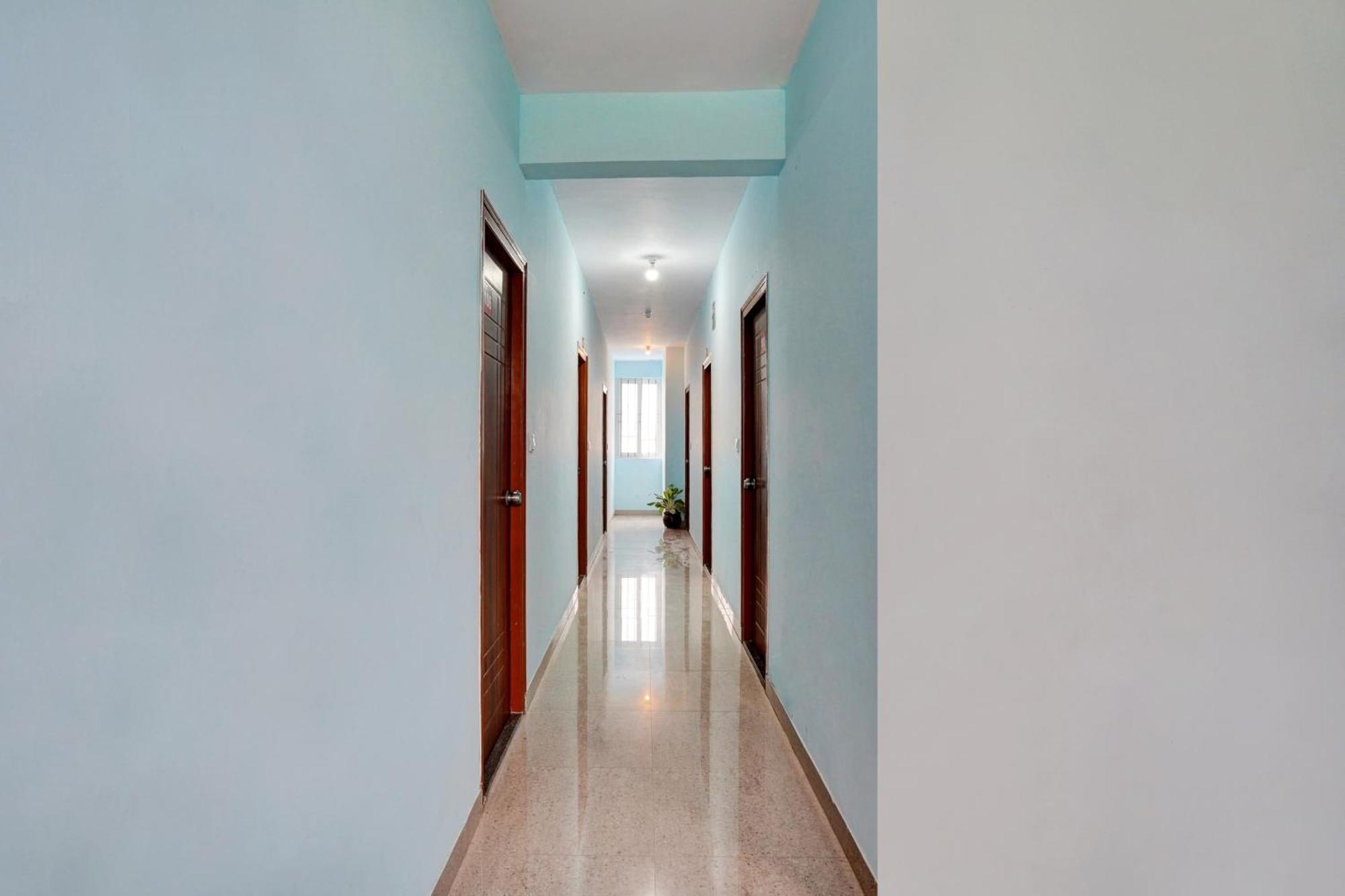 Hotel O Harsha Inn Bangalore Exteriör bild